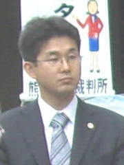 川口弁護士